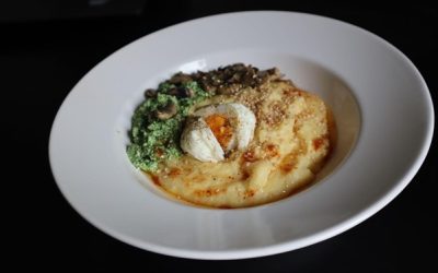 Палента со спанаќ и јајце